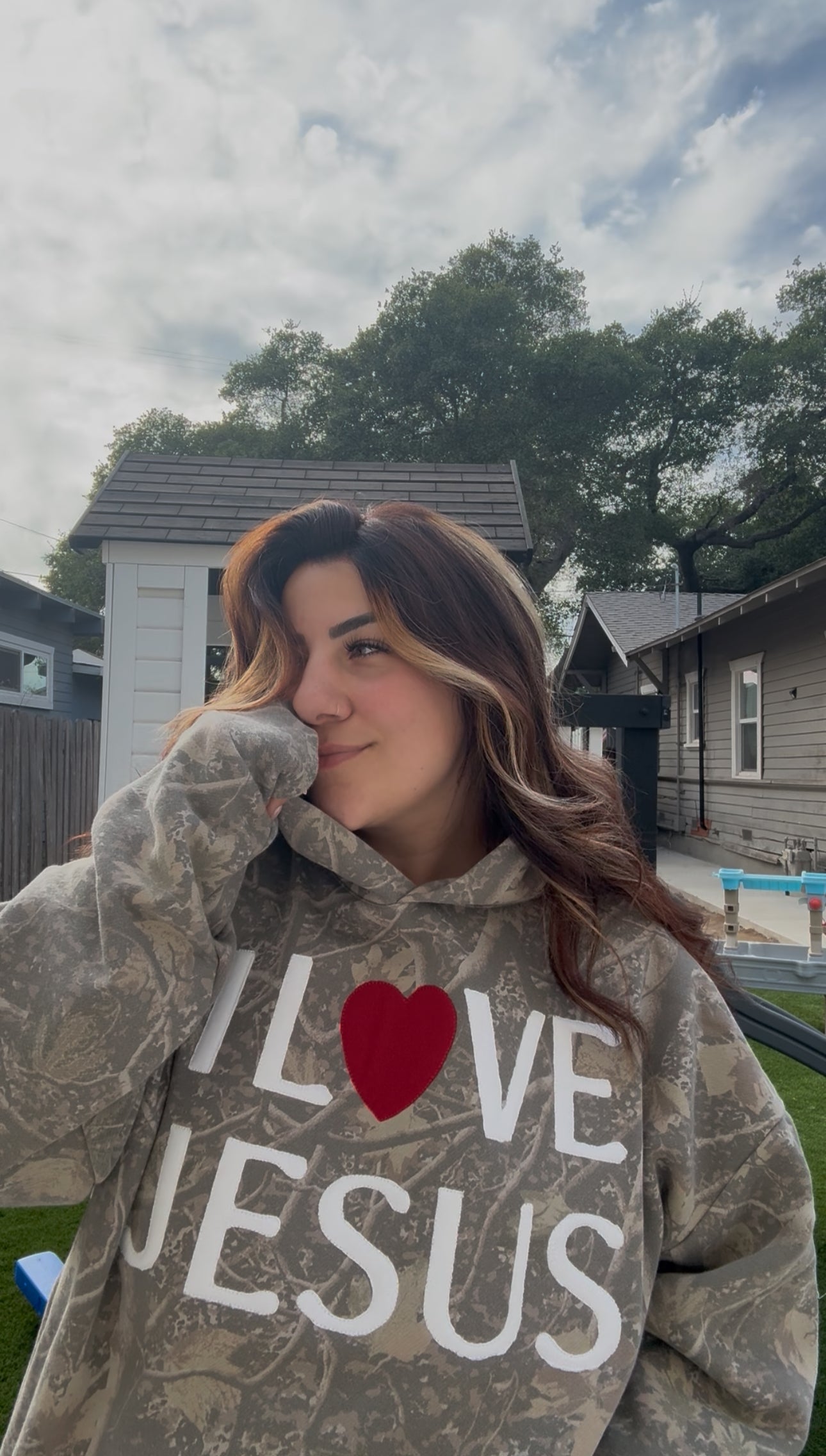 I LOVE JESUS Embroidered Hoodie (11/21-12/3)