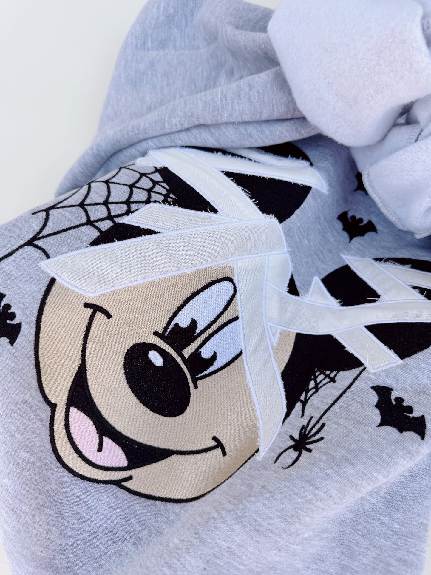 Mummy Mouse embroidered crewneck PRE-ORDER (LATE SEPT/EARLY OCT)