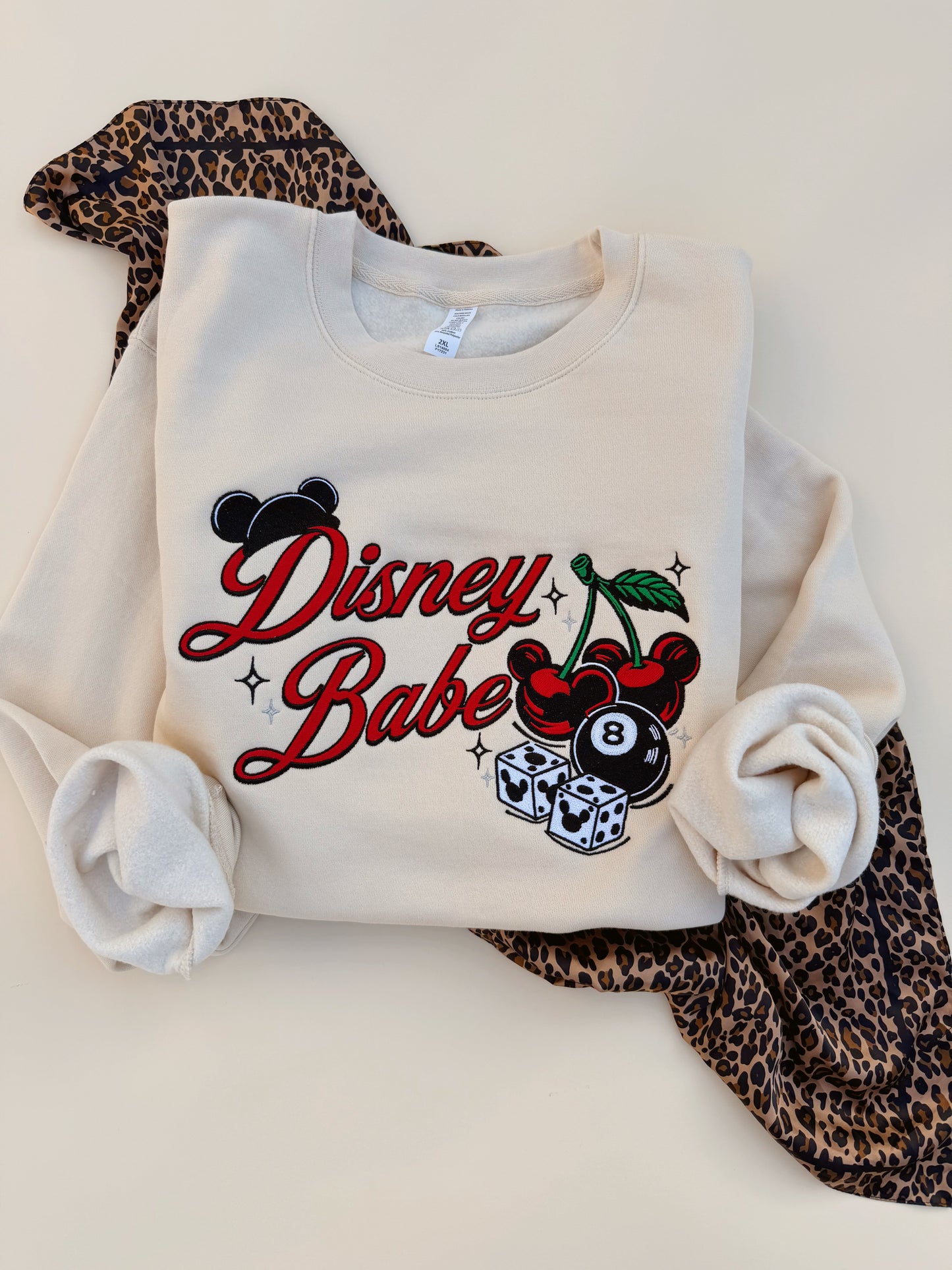 Magic Babe embroidered crewneck PRE ORDER (LATE JUNE/EARLY JULY)