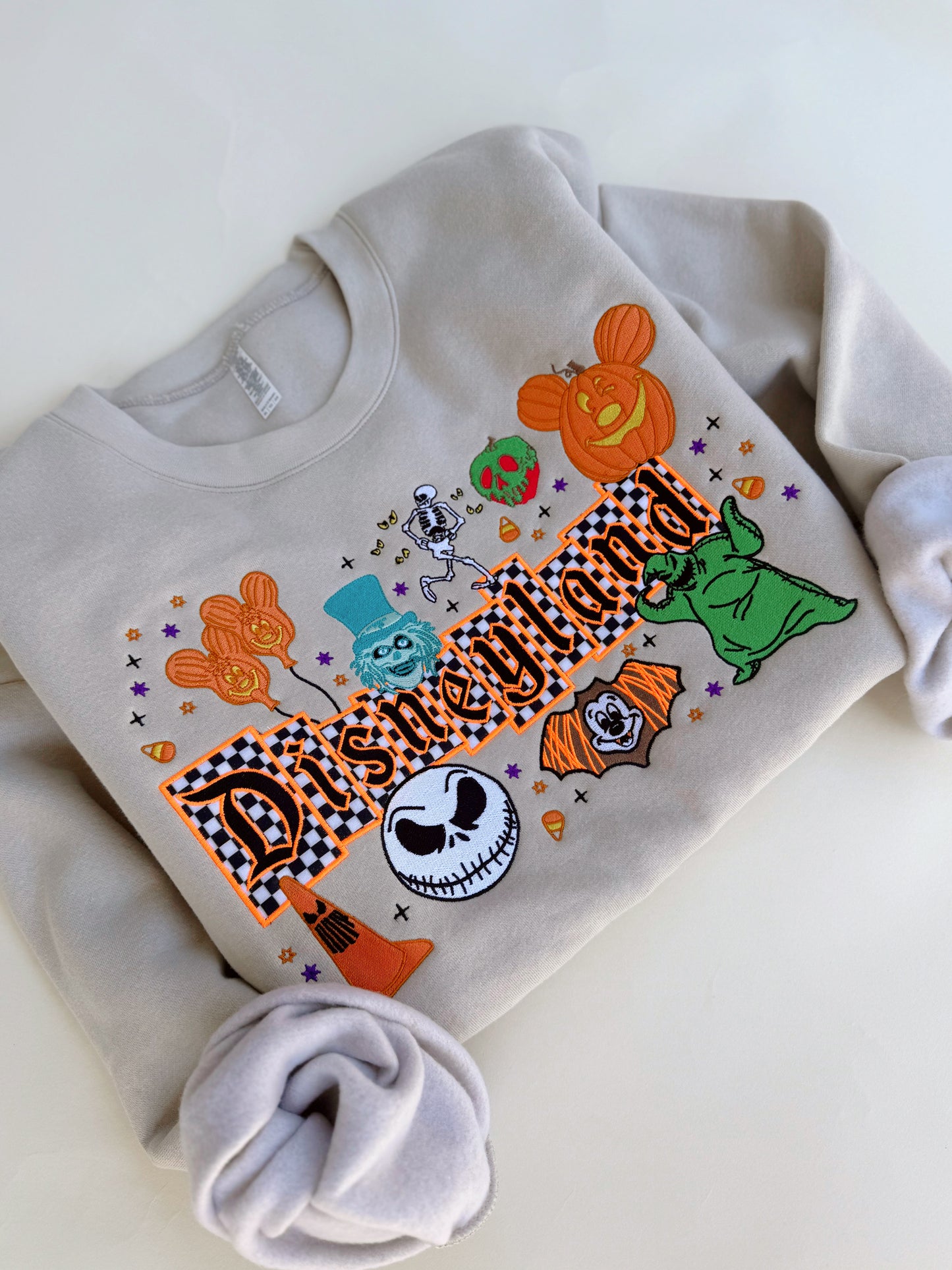Checkered Spooky Parks embroidered crewneck PRE-ORDER(MID/LATE AUG)