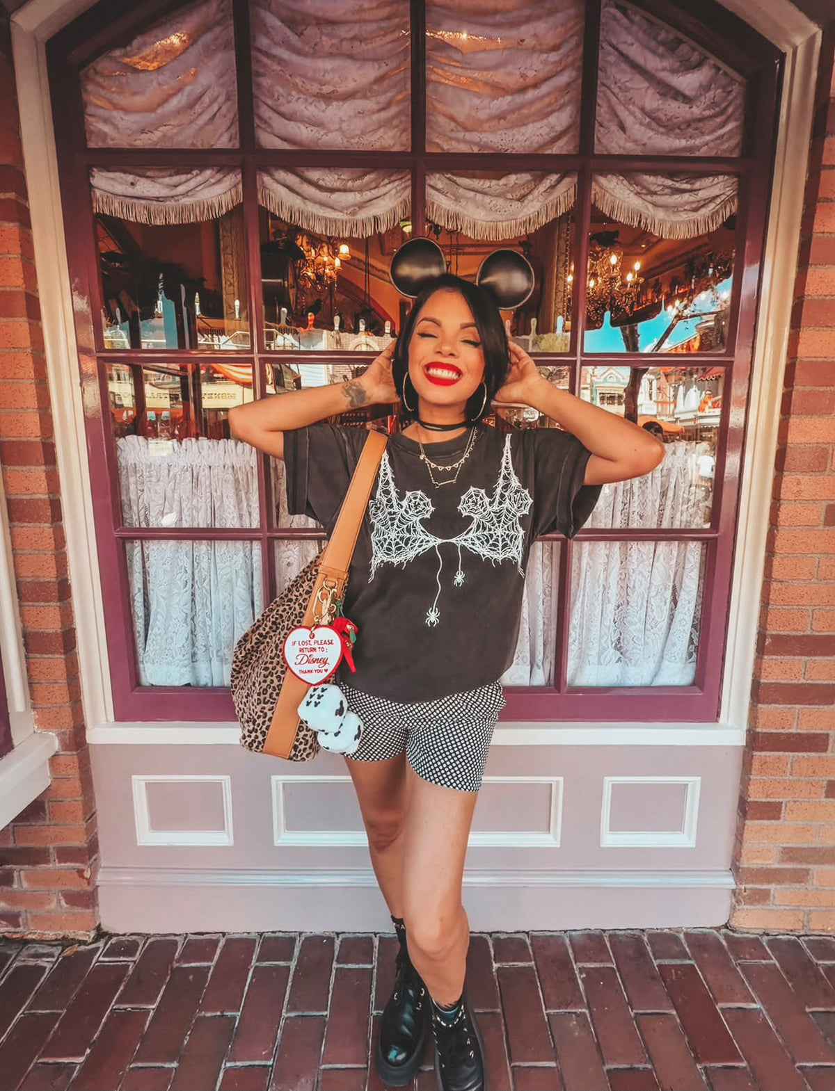 Spiderweb bralette GRAPHIC BOXY TEE (LATE OCTOBER)