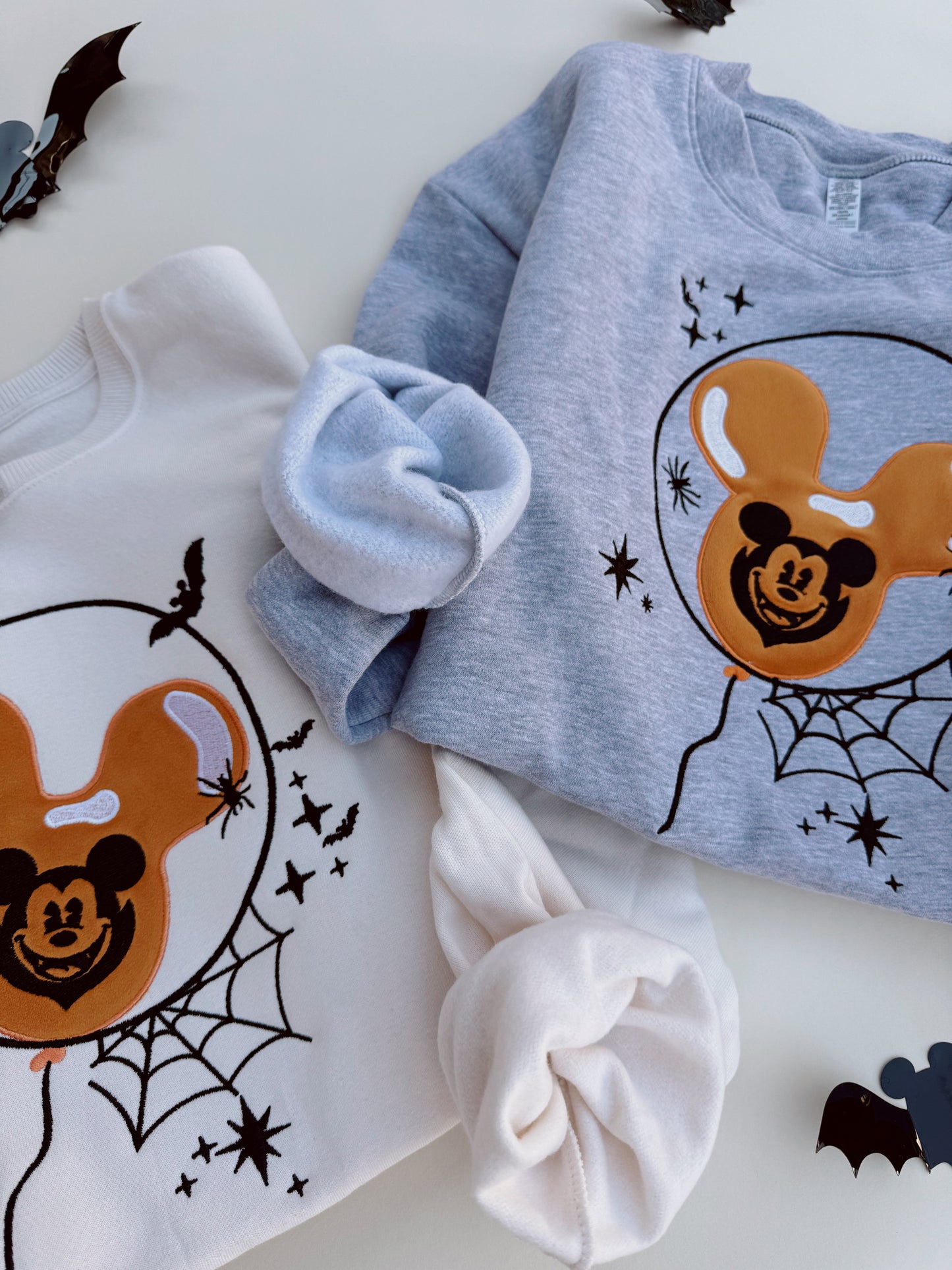 Balloon Vampire embroidered crewneck PRE-ORDER(LATE SEPT/EARLY OCT)