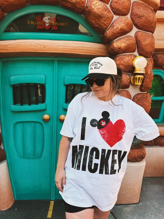 I HEART MICKEY unisex tee (MADE TO ORDER)
