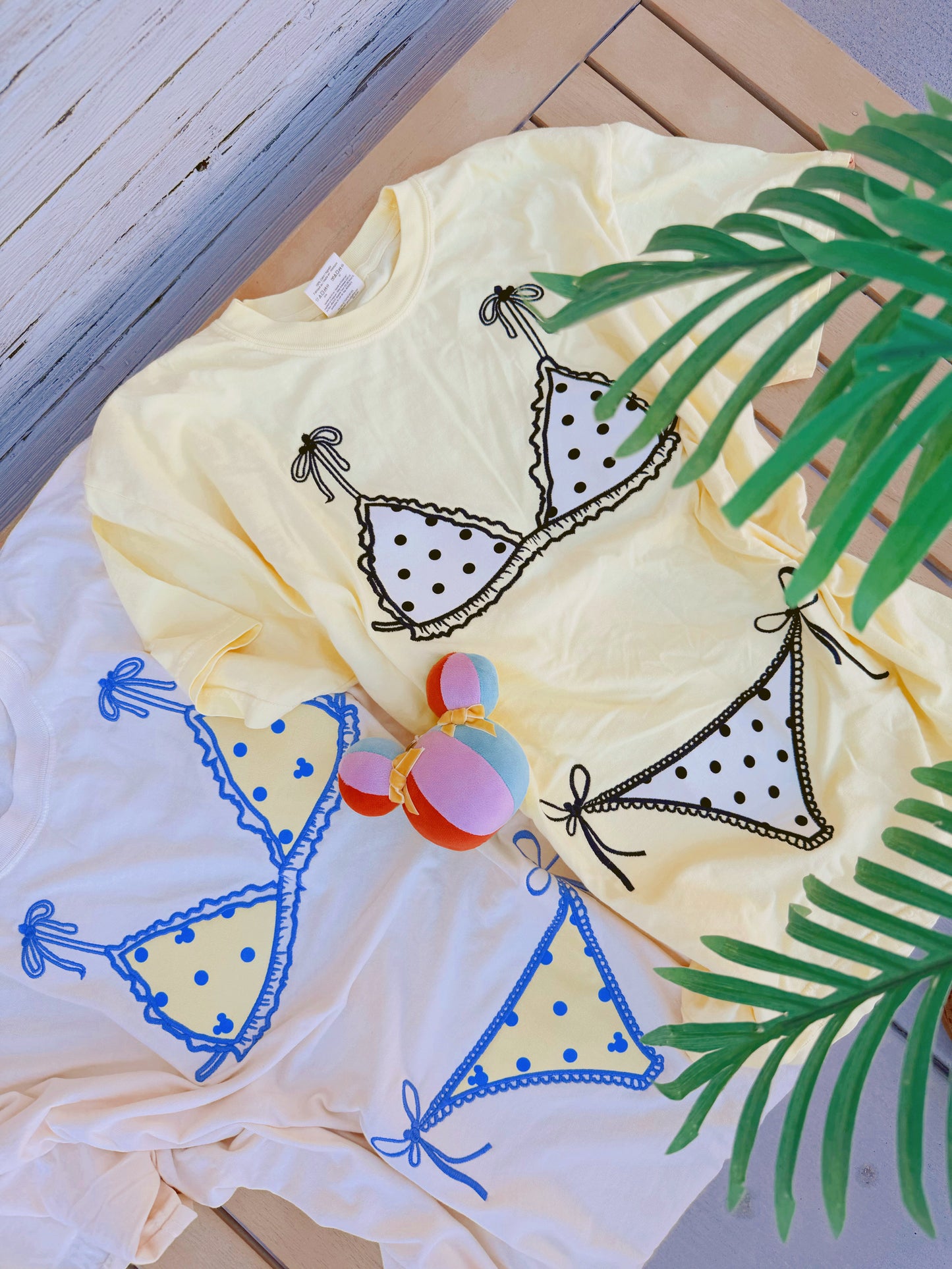 Bikini embroidered T-SHIRT PRE-ORDER (EARLY/MID AUGUST)