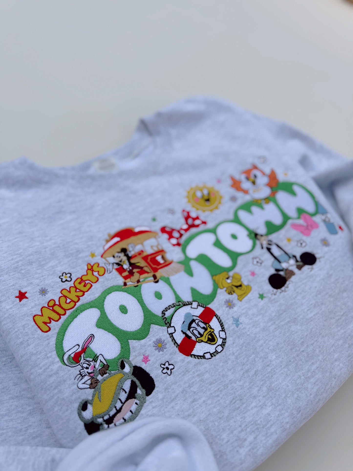 TOONTOWN Embroidered Sweatshirt Land Collection PRE-ORDER(LATE JUNE/EARLY JULY)
