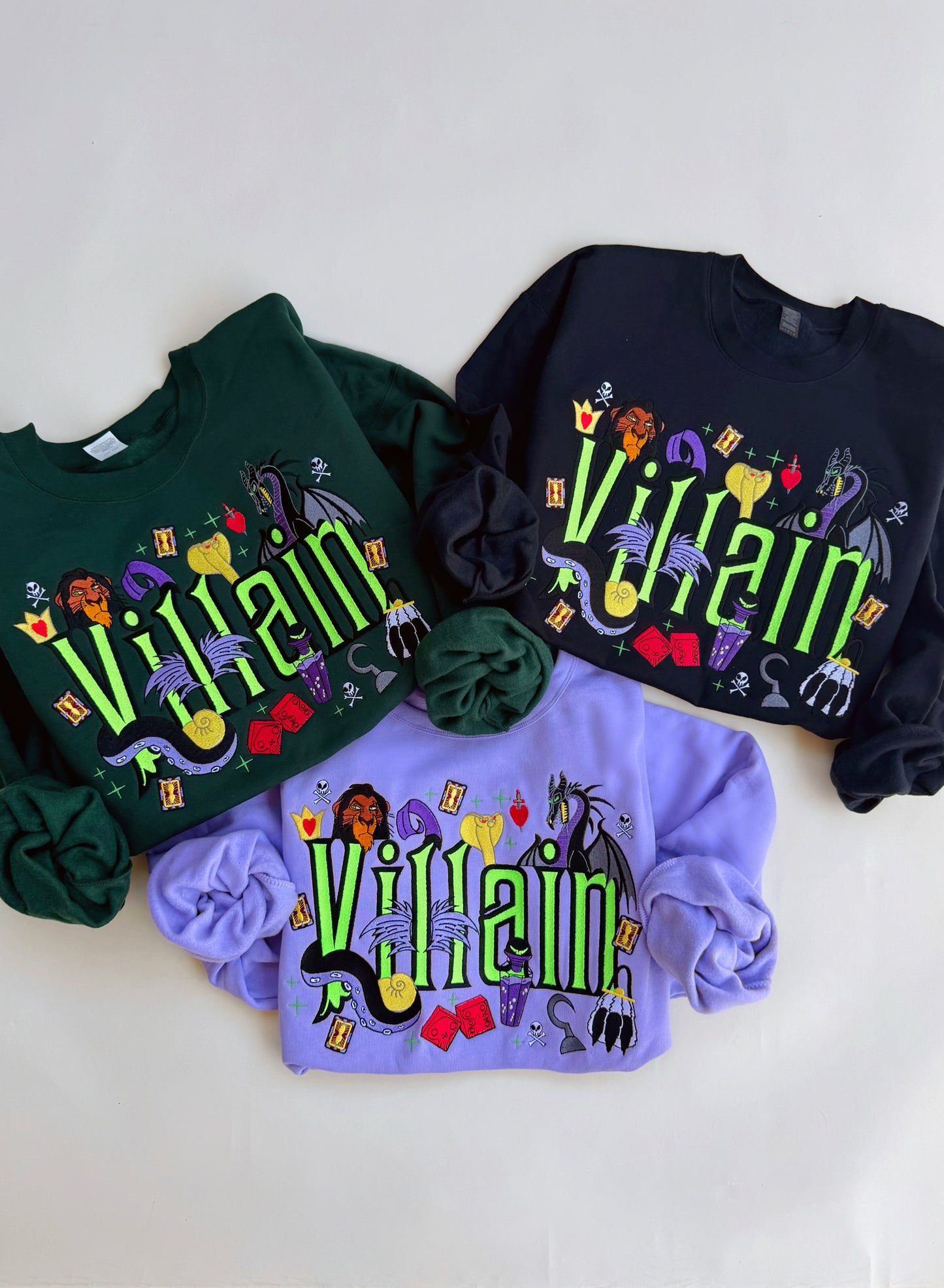 Villain embroidered crewneck PRE-ORDER(MID/LATE AUG)